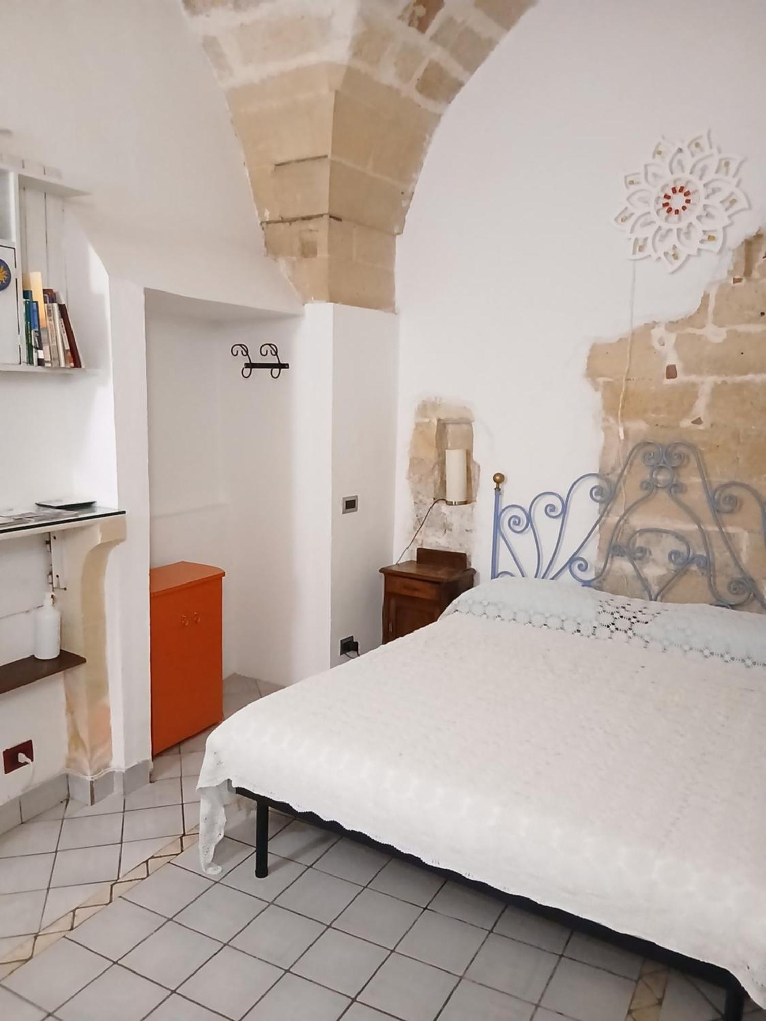 Vico Del Sole B&B Lecce Buitenkant foto